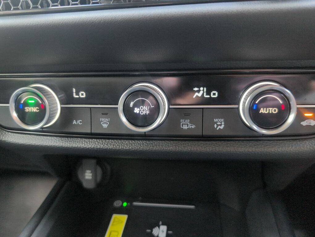 Honda Zr-V Zr-v Advance I-mmd Cvt Red #17