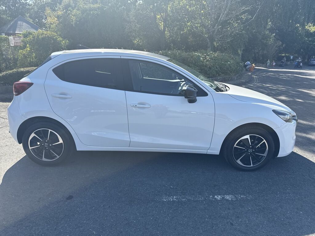 Mazda 2 1.5 E-skyactiv G Mhev Homura Aka Hatchback Pet #4