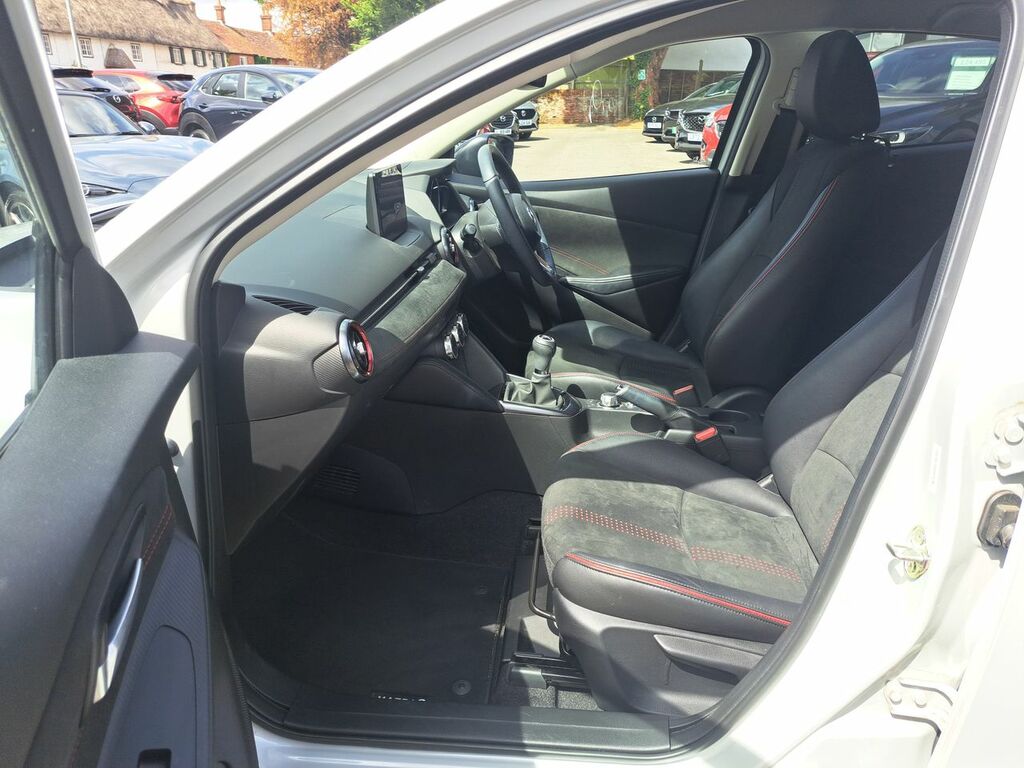 Mazda 2 1.5H Agile Hatchback Hybrid Cvt Euro 6 Red #26