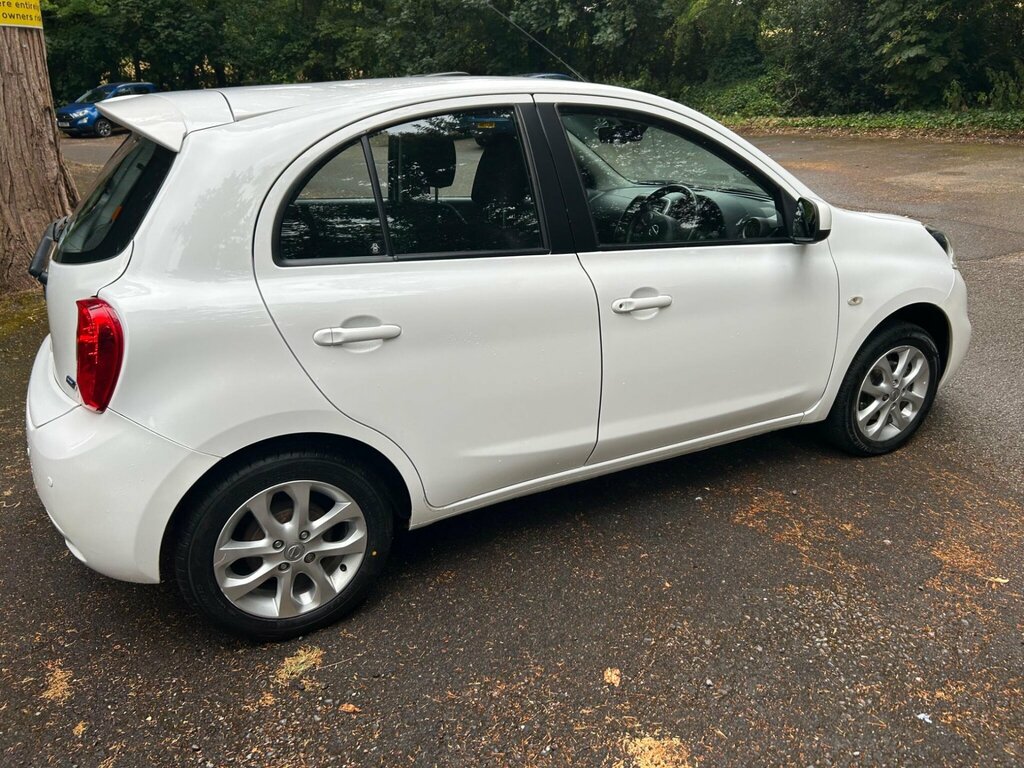 Nissan Micra Visia, 1 Former Keeper White #10