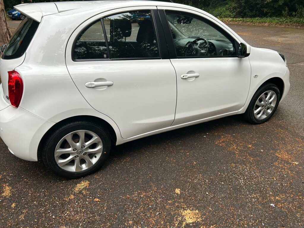 Nissan Micra Visia, 1 Former Keeper White #11