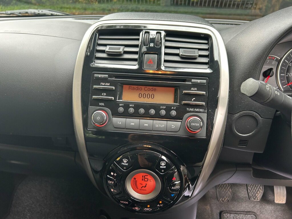 Nissan Micra Visia, 1 Former Keeper White #28