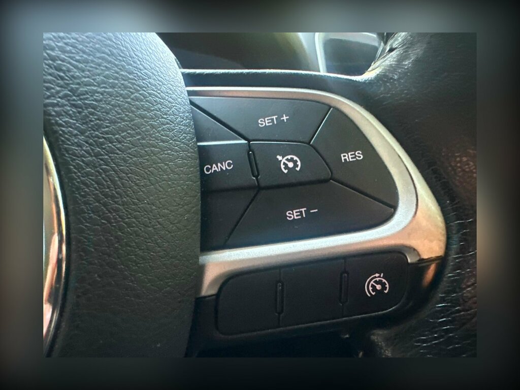 Jeep Renegade 1.6 Sport 108 Bhp Red #20