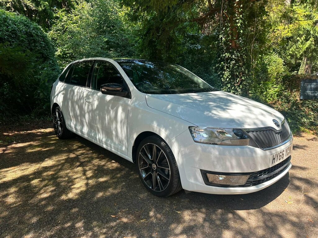 Skoda Rapid Spaceback 1.2 Tsi Se Sport Euro 6 Ss White #3