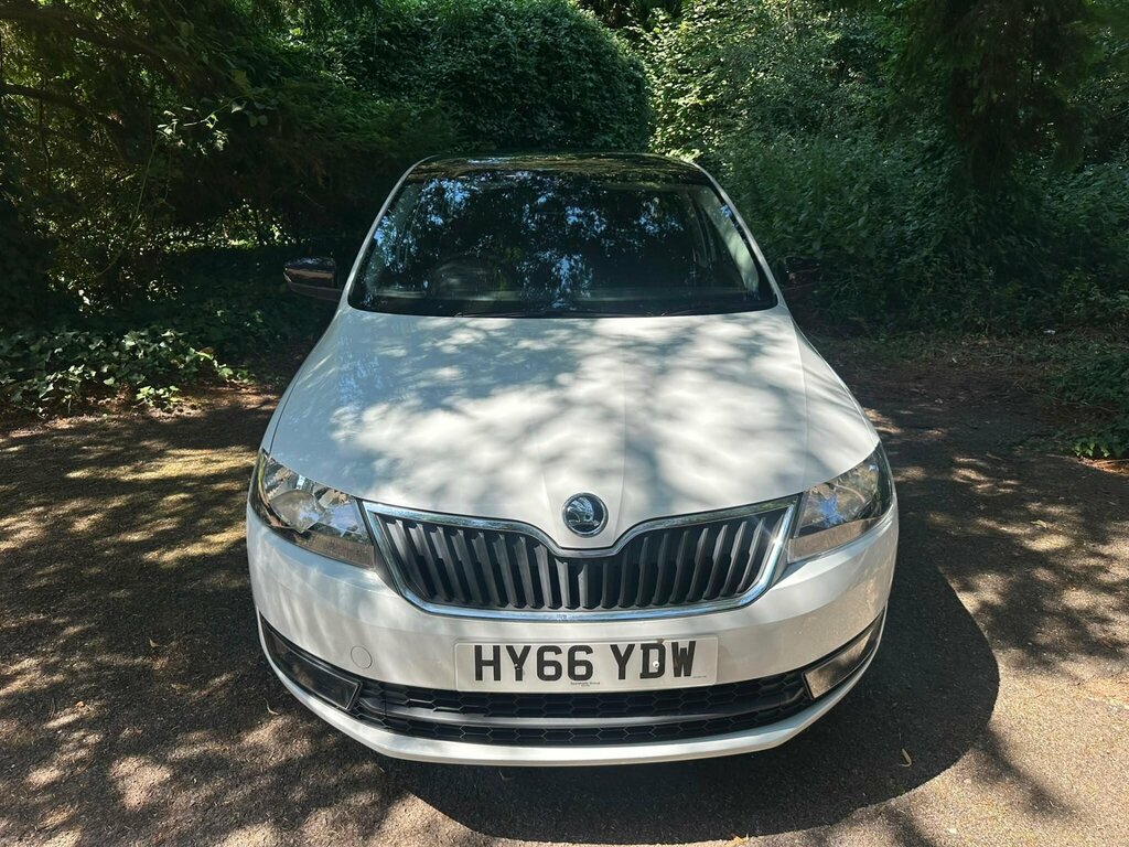 Skoda Rapid Spaceback 1.2 Tsi Se Sport Euro 6 Ss White #5