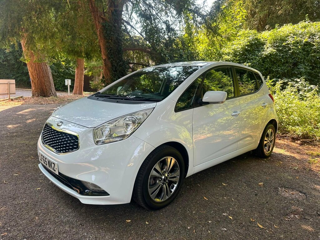 Kia Venga 1.6 3 Euro 6 White #4