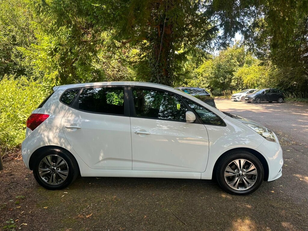 Kia Venga 1.6 3 Euro 6 White #3