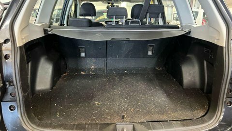 Subaru Forester 2.0I Xe Lineartronic 4Wd Silver #9