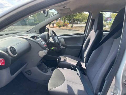 Toyota Aygo 1.0 Vvt-i Silver #3