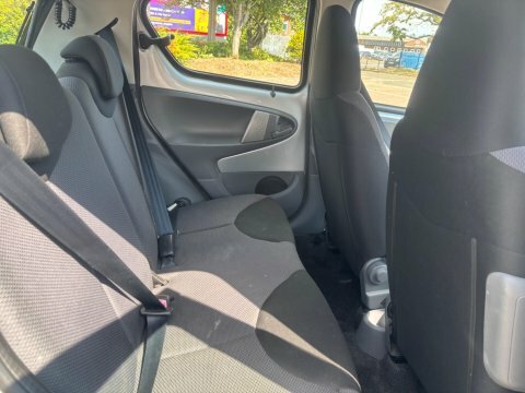 Toyota Aygo Black Black #25