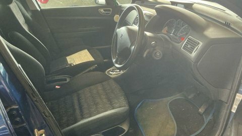 Peugeot 307 2.0 Hdi LX Silver #7
