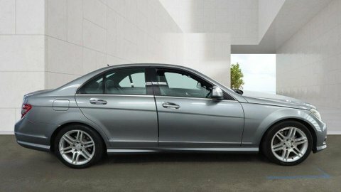 Mercedes-Benz C Class 2.1L C220 Cdi Sport Edition Black #5