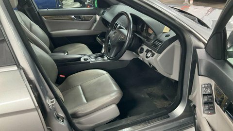 Mercedes-Benz C Class 2.1L C220 Cdi Sport Edition Black #11