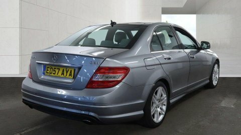 Mercedes-Benz C Class 2.1L C220 Cdi Sport Edition Black #4