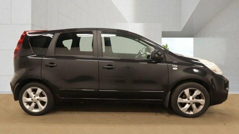 Nissan Note 1.6 16V N-tec Black #5