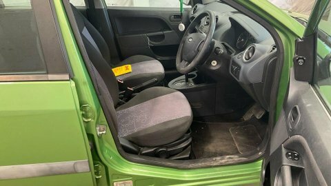 Ford Fiesta Fiesta Ghia Black #11