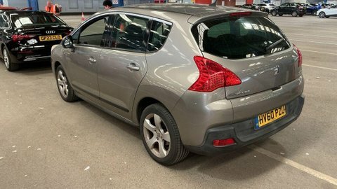 Peugeot 3008 Exclusive Black #3