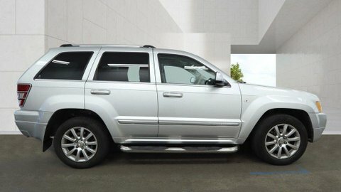 Jeep Grand Cherokee 3.0 Crd Overland Silver #2