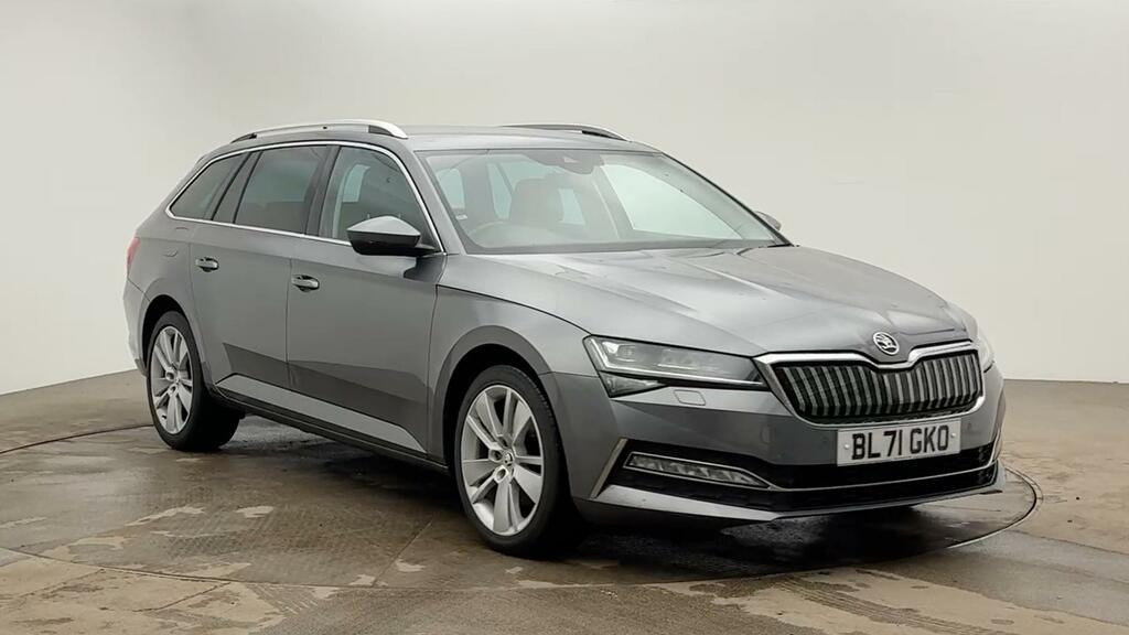 Skoda Superb 1.4 Tsi Iv 13Kwh Se L Estate Plug-in Hy Grey