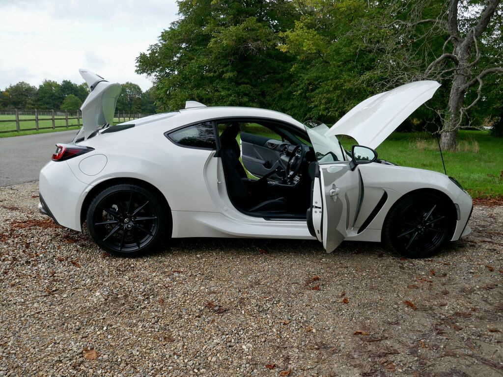 Toyota GR86 2.4 Boxer D-4s Coupe Euro 6 234 Silver #56