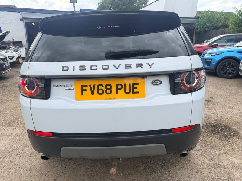 Land Rover Discovery Sport Td4 Se Tech White #11