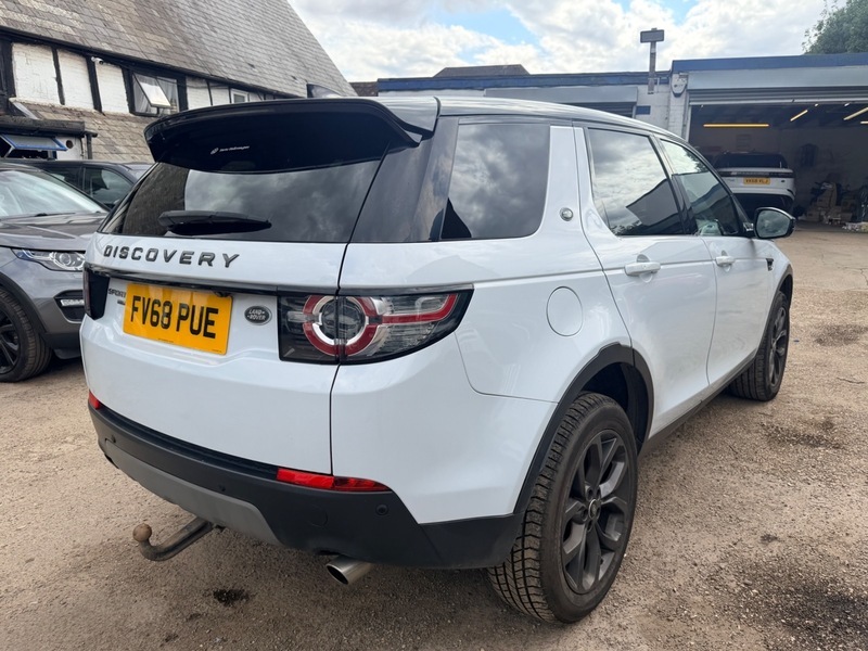 Land Rover Discovery Sport Td4 Se Tech White #12