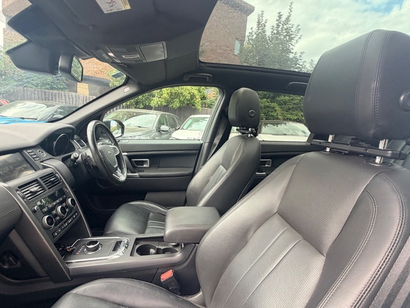 Land Rover Discovery Sport Td4 Se Tech White #13
