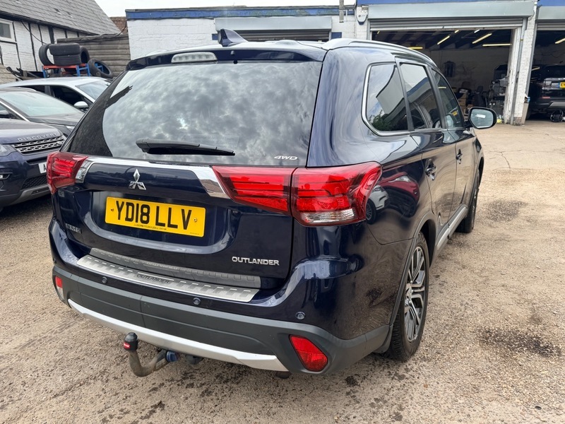 Mitsubishi Outlander Di-d 3 Blue #6