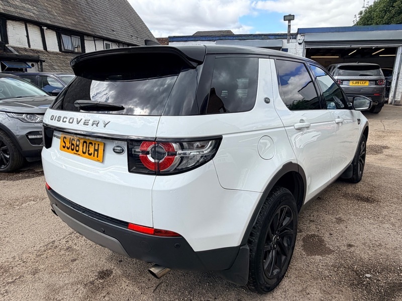 Land Rover Discovery Sport Td4 Se Tech White #6