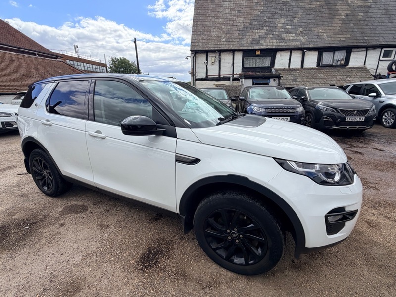 Land Rover Discovery Sport Td4 Se Tech White #5