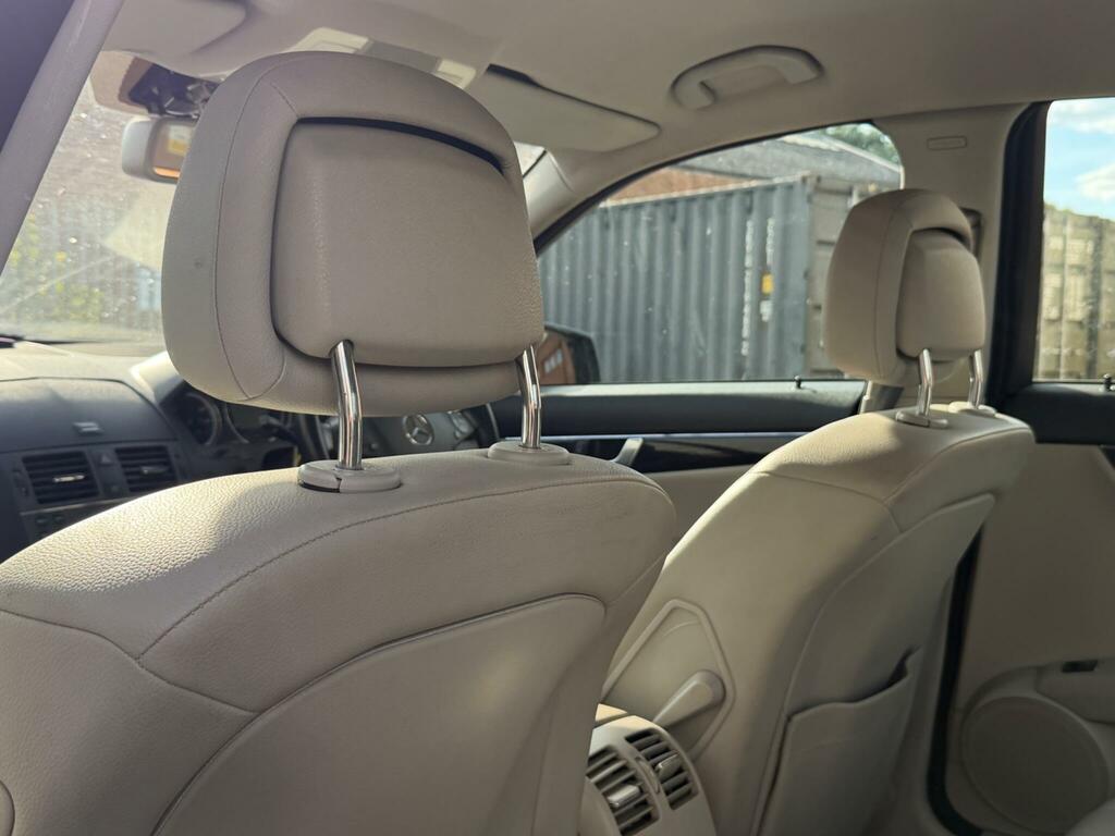 Mercedes-Benz C Class C200 Cdi Sport Red #26