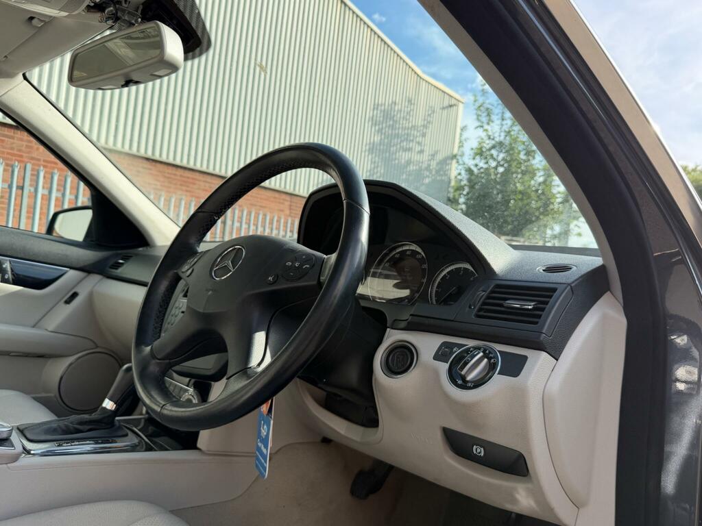 Mercedes-Benz C Class C200 Cdi Sport Red #17