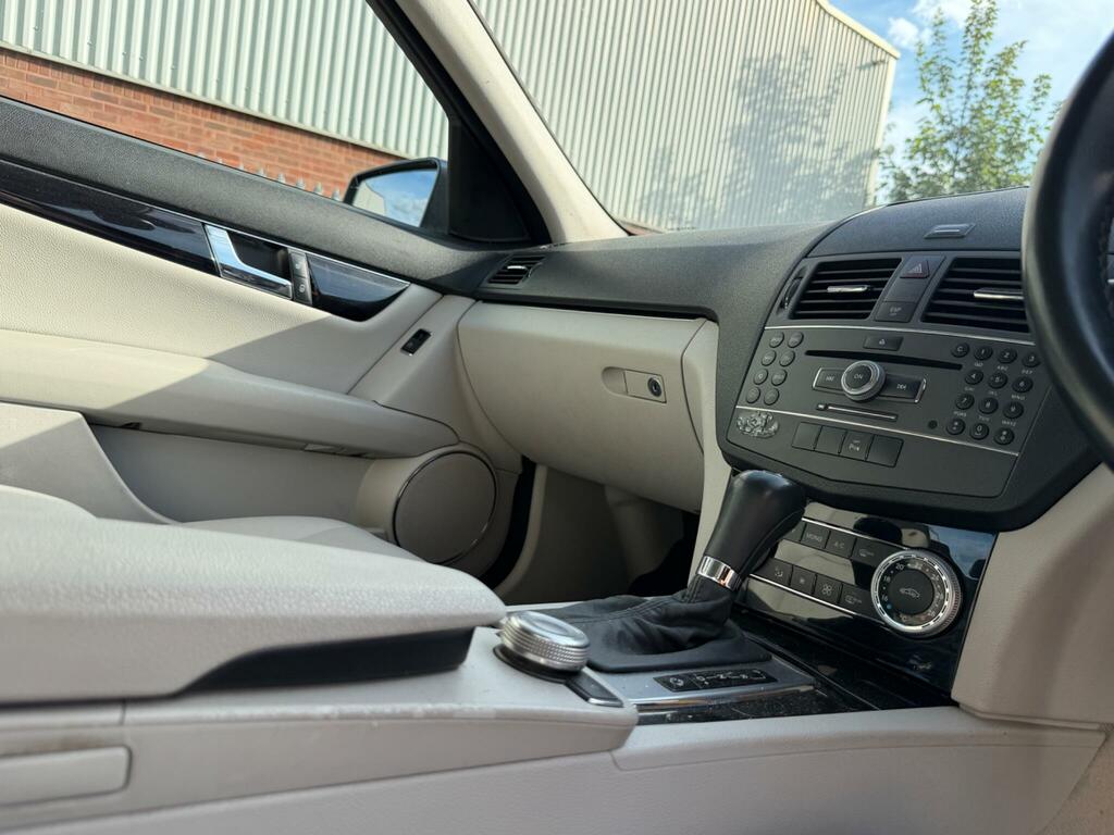 Mercedes-Benz C Class C200 Cdi Sport Red #15