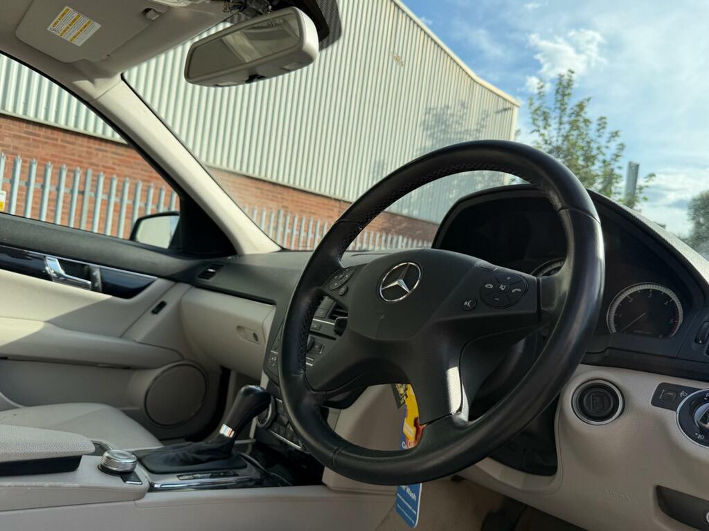Mercedes-Benz C Class C200 Cdi Sport Red #16
