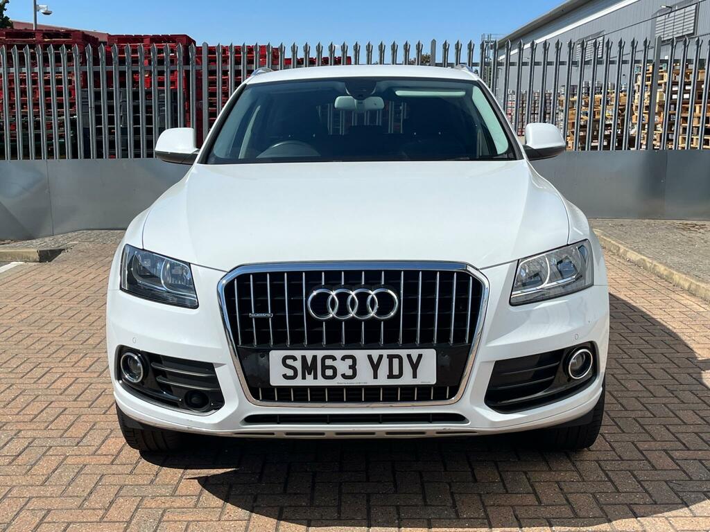 Audi Q5 Se White #4