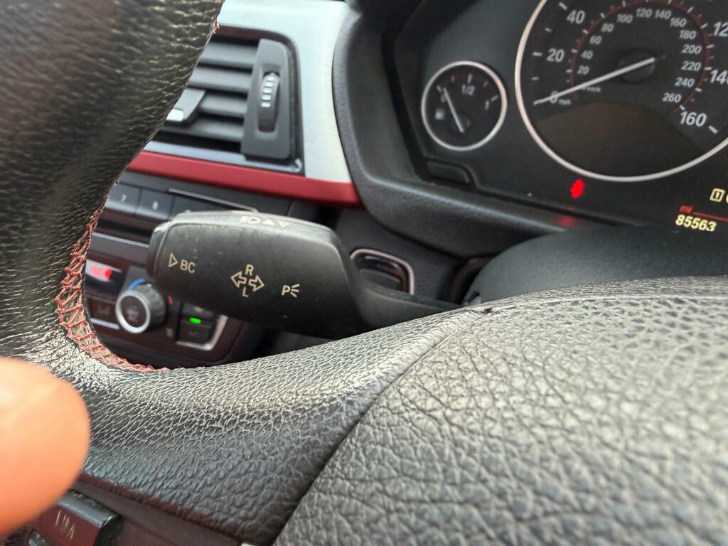 BMW 3 Series 2L M Sport White #25