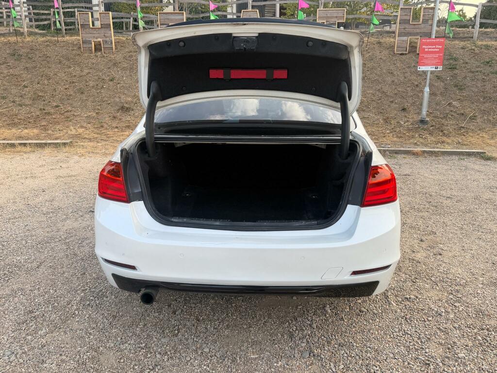 BMW 3 Series 2L M Sport White #44