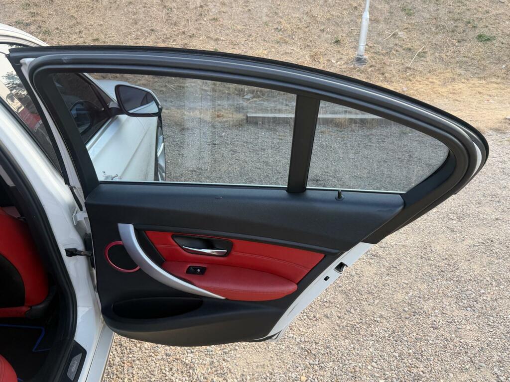 BMW 3 Series 2L M Sport White #34
