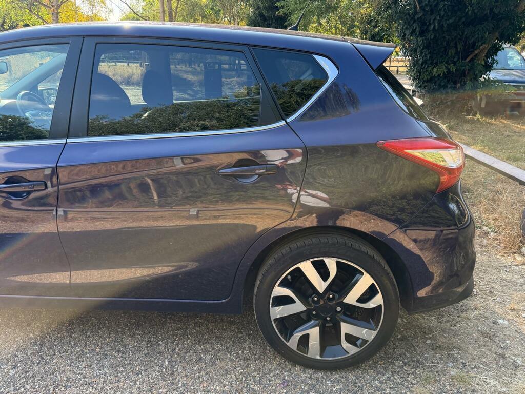 Nissan Pulsar Tekna Blue #6