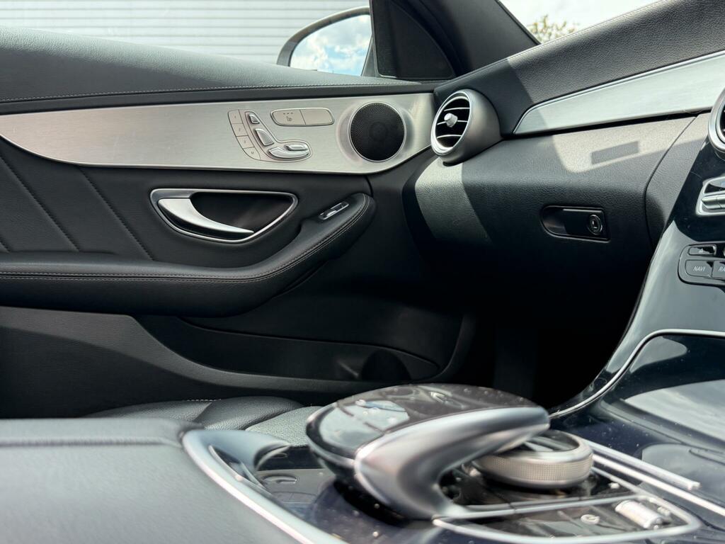 Mercedes-Benz C Class C220 Cdi Amg Sport White #23