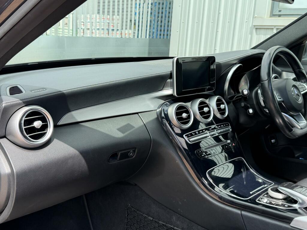 Mercedes-Benz C Class C220 Cdi Amg Sport White #28