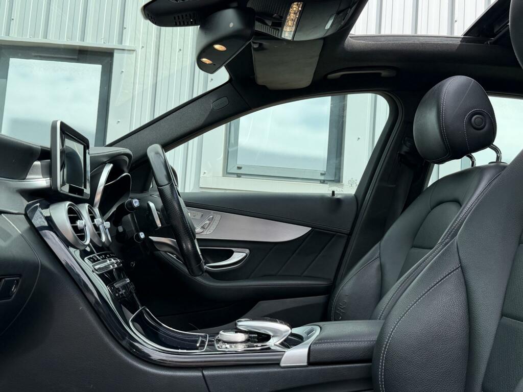Mercedes-Benz C Class C220 Cdi Amg Sport White #26