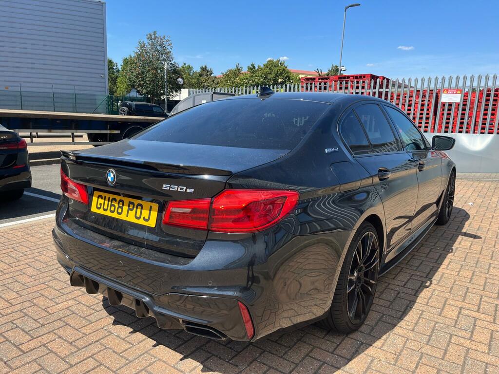BMW 5 Series Xdrive M Sport Touring - M Sport Plus Pack Black #20