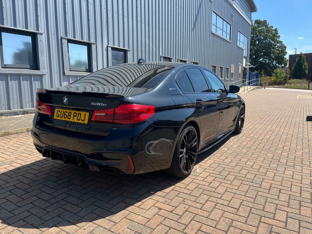 BMW 5 Series Xdrive M Sport Touring - M Sport Plus Pack Black #19