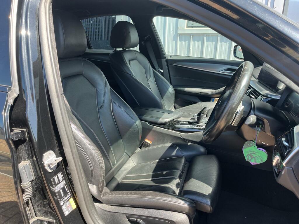 BMW 5 Series Xdrive M Sport Touring - M Sport Plus Pack Black #32
