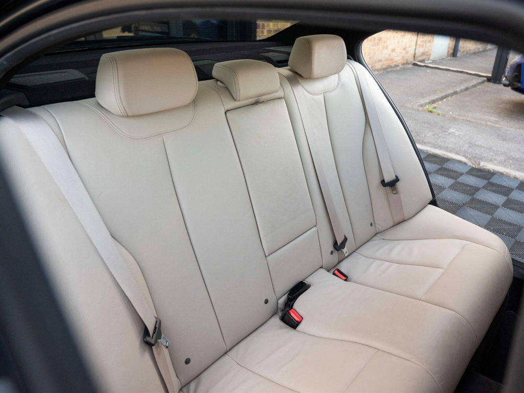 BMW 3 Series 335D Xdrive M Sport Blue #47