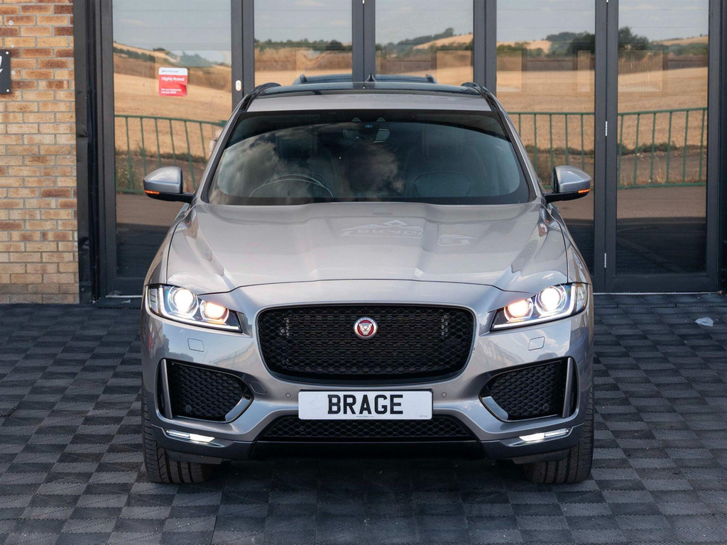 Jaguar F-Pace 2.0 D180 Chequered Flag Awd Euro 6 Ss Grey #3