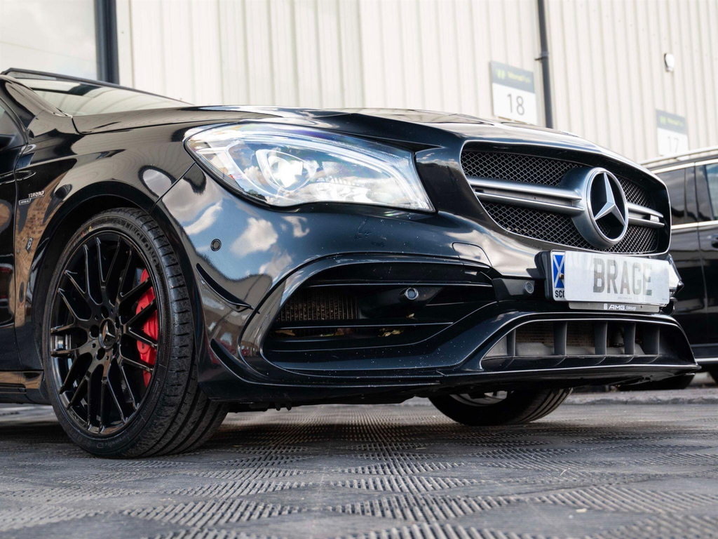 Mercedes-Benz CLA Class 2.0L Amg Cla 45 4Matic Yellow Night Edition 375 Black #48