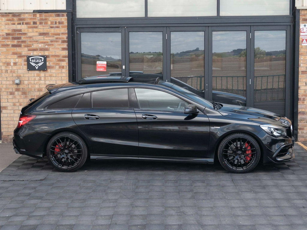 Mercedes-Benz CLA Class 2.0L Amg Cla 45 4Matic Yellow Night Edition 375 Black #43