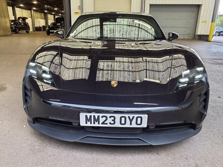 Porsche Taycan Performance Plus 93.4Kwh Gts 4Wd 11Kw Ch #2